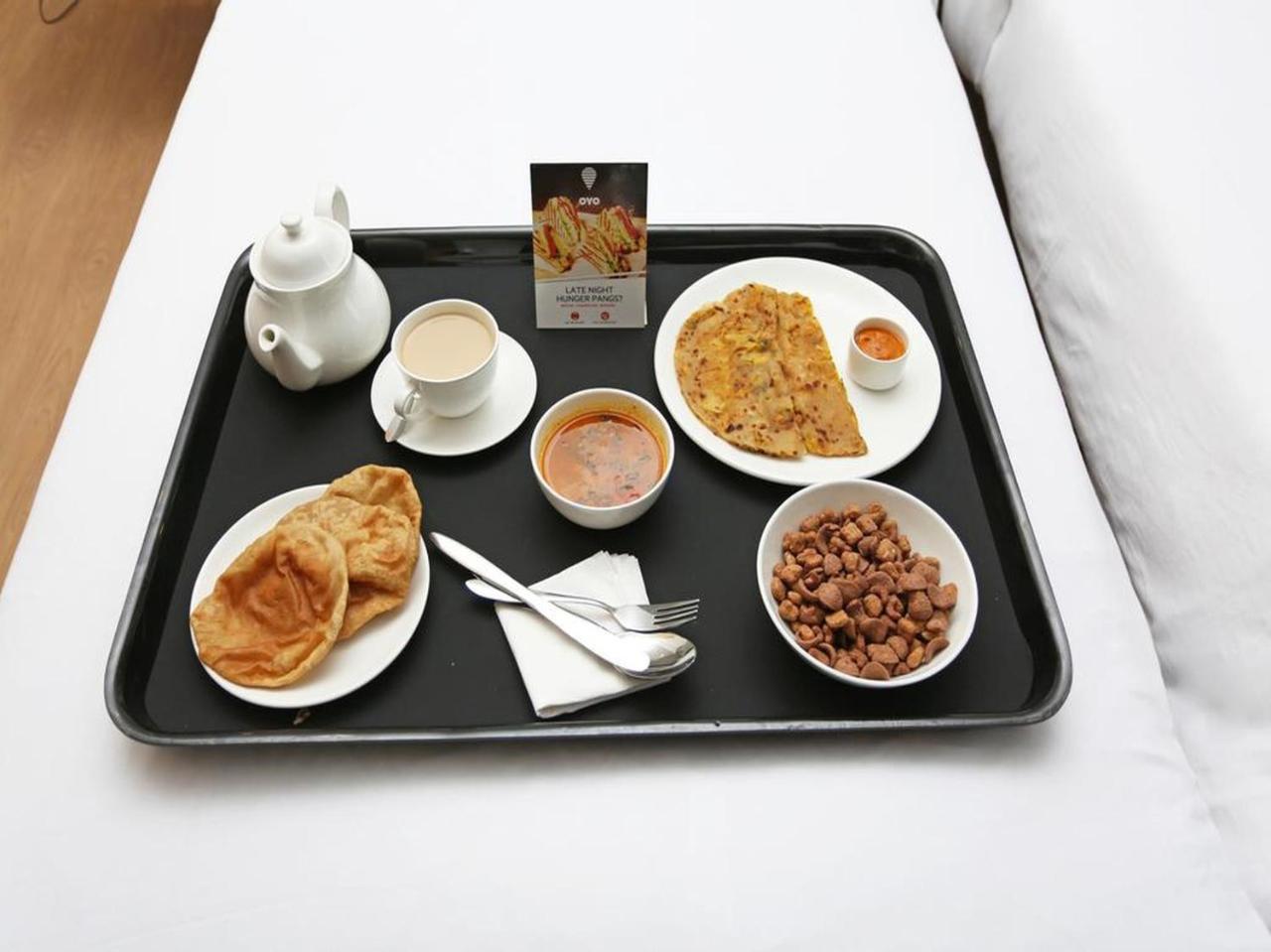 Oyo 18794 Hotel Colva Plaza Экстерьер фото